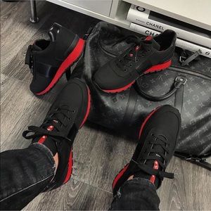 Meet your Posher, Hubert